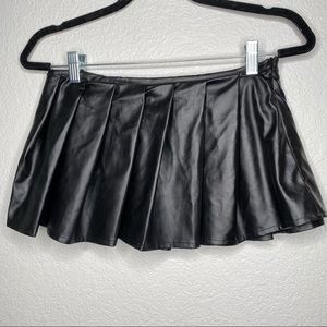 Faux Leather SUPER MINI skirt 🍭Rave or Lingerie💋